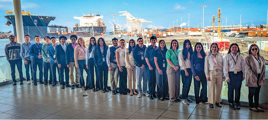 interns at the port of oakland